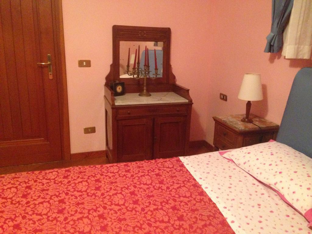 Castello D'Abruzzo Hotel Ripa Teatina Szoba fotó