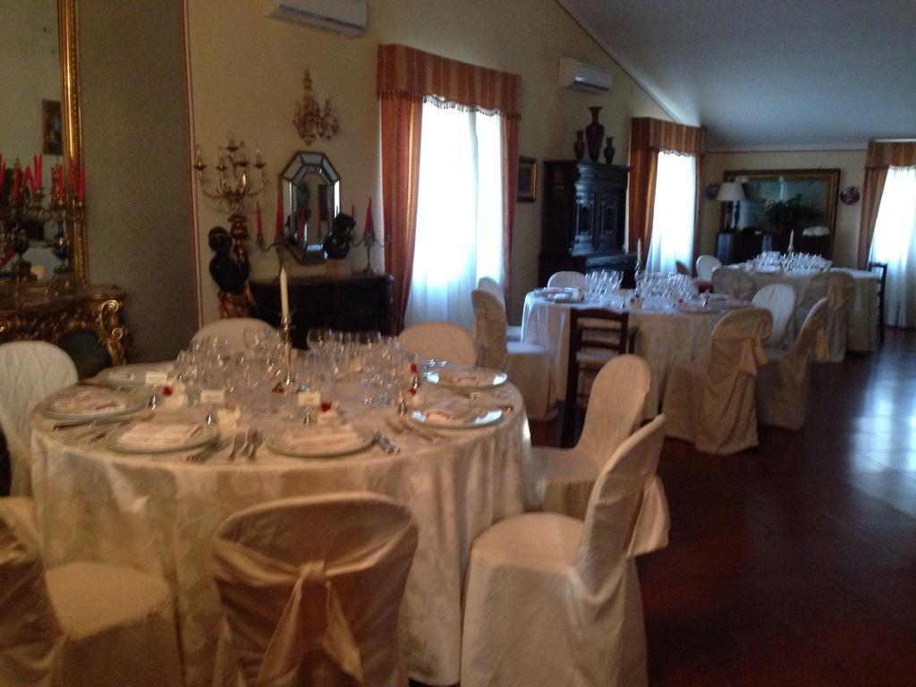 Castello D'Abruzzo Hotel Ripa Teatina Kültér fotó