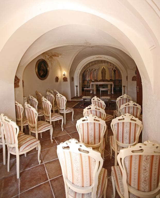 Castello D'Abruzzo Hotel Ripa Teatina Kültér fotó